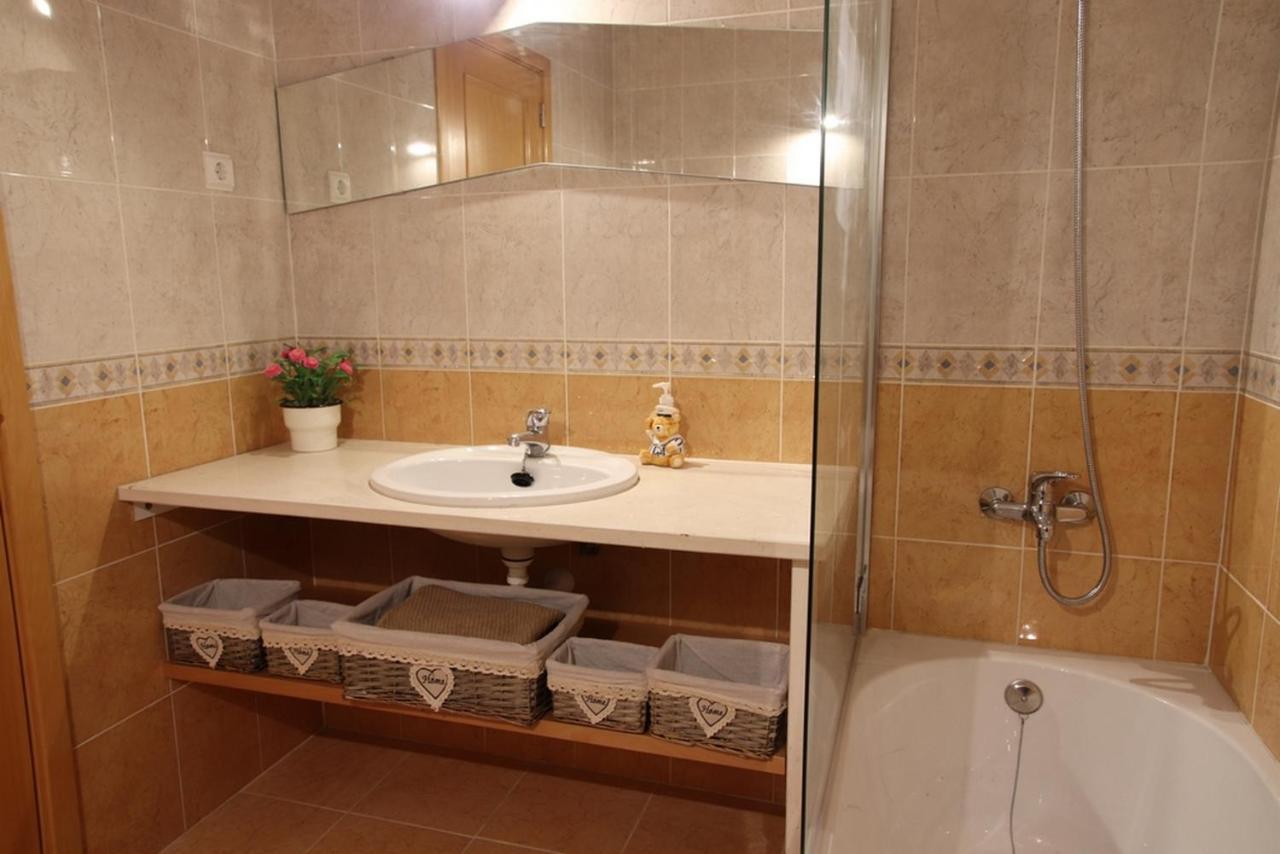 Homestay Quartos Confortaveis Em Casa Proximo Ao Mosteiro Batalha