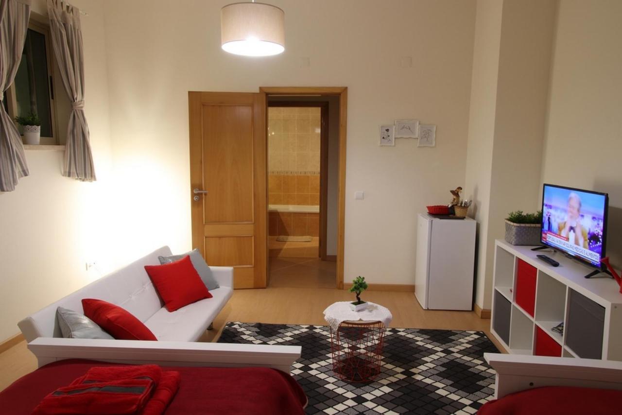 Homestay Quartos Confortaveis Em Casa Proximo Ao Mosteiro *