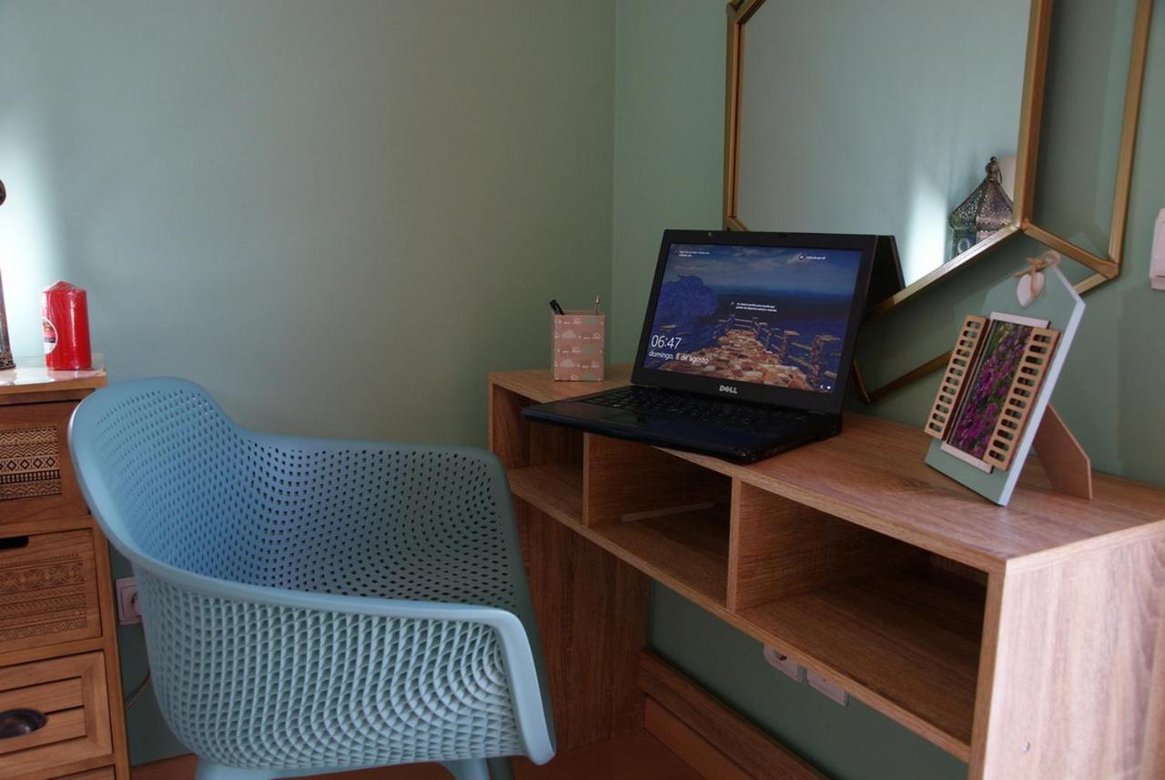 Quartos Confortaveis Em Casa Proximo Ao Mosteiro *