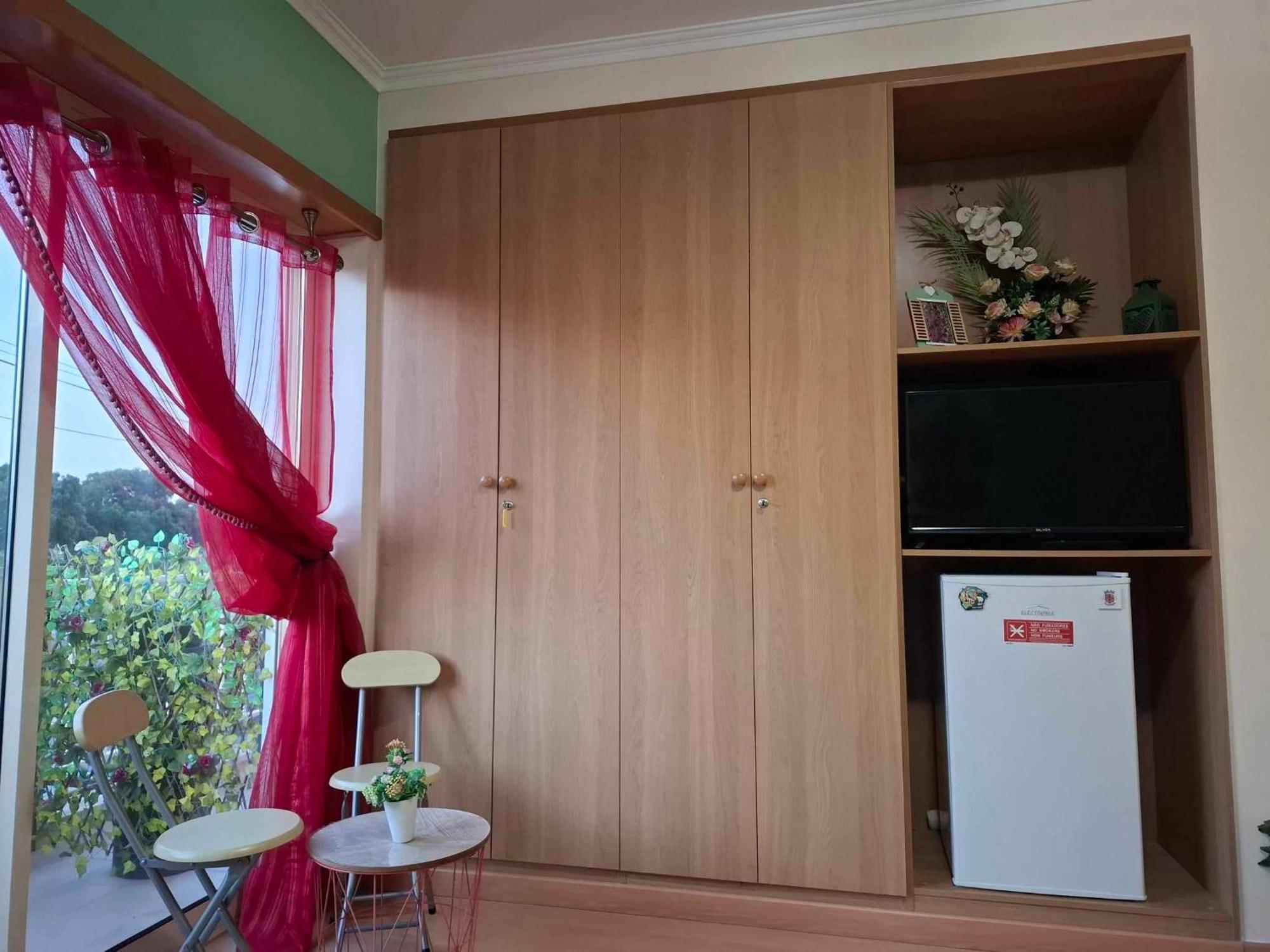 Quartos Confortaveis Em Casa Proximo Ao Mosteiro Homestay Batalha